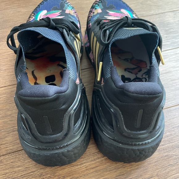 Adidas 2020 limited edition Ultra Boost Chinese New Year Collection - Picture 5 of 7